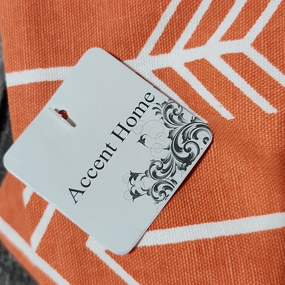 ACCENT HOME ORANGE ARROW PRINT PILLOWCASE COVER - Picture 3 of 8